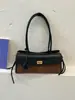 Bolso de mano retro mate estilo commuter para mujer, nueva colección otoño/invierno 2026, bolso de hombro de gran capacidad, bolso de axila y bolso tote