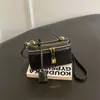 Bolsa de mão de alta qualidade, estilo vintage, com acabamento fosco para mulheres, perfeita para o outono, moderna e versátil, com uma estética clássica de "dinheiro antigo", adequada para uso casual e pode ser carregada como bolsa de ombro ou bolsa crossbody.