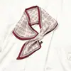 Bufanda de tela elegante con hebilla de Corea del Sur, bufanda nueva de doble cara, bufanda larga para mujer, primavera y otoño, delgada, para combinar con todo, bufanda decorativa para el cuello