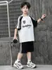 Conjunto de Verano para Niños 2026 Estilo Nuevo Casual Delgado de Manga Corta Conjunto de Dos Piezas para Niños Mayores, Ropa de Verano Elegante para Niños