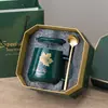 Caneca Criativa Folha Curta Caneca de Café para Casa Caneca de Chá Masculina e Feminina com Tampa e Colher Caneca para Casal Beber Água Fábrica de Origem