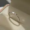 Anel de Aço Titânio Dongdaemun Coreano Design Simples Não Desbota para Mulheres Anel de Dedo Fashionable Leve Luxo Mesmo Estilo do Little Red Book Joia para Mão