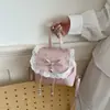 Mochila Nueva y Linda de Lunares con Encaje para Mujer 2026, Moderna y a la Moda, Diseño Sencillo de Lazo, Adecuada para Viajar y el Uso Diario