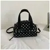 Bolsa de Mão Polca Dot Retrô de Nicho para Mulheres 2026 Nova Tendência Casual Versátil Bolsa Concha para o Dia a Dia Bolsa Transversal Simples