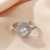 Colección de Anillos de Latón Plateado con Circonita de Moda Más Vendidos, Anillos de Plata de Lujo Ligero Transfronterizos, Versátiles para el Uso Diario