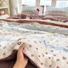 Juego de Cama Nuevo de Hilo Puff de Cuatro Piezas 2026, Lavable a Máquina, Juego de Sábana y Funda Nórdica con Estampado de Dibujos Animados de Tres Piezas para Dormitorio del Hogar