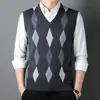 Colete de malha masculino transfronteiriço, roupa masculina casual de negócios, 6% lã, padrão losango jacquard outono e inverno, suéter sem mangas com gola V