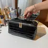 Bolsa de Maquillaje Portátil Nueva con Patrón de Cocodrilo 2024, Gran Capacidad, Bolsa de Almacenamiento de Cosméticos de Alta Gama, Neceser de Viaje