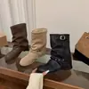 Botines Plisados Adelgazantes Nuevos Otoño 2026 para Mujer, Estilo Chica Spicy Retro con Hebilla de Cinturón, Botines de Media Pantorrilla con Punta Redonda