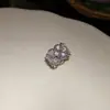 Brincos Ear Cuff Quadrados de Zircônia, Design de Nicho, Personalizados e Requintados, Presilhas de Orelha Sem Furo, Luxo Leve, Brincos de Alta Qualidade para Mulheres