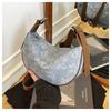 Bolsa Casual de Luxo para Mulheres 2026 Novo Estilo Texturizada Cor Sólida Bolsa de Ombro Transversal Versátil Design de Nicho Bolsa Meia-Lua