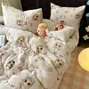 Juego de ropa de cama de cuatro piezas estilo ins de dibujos animados de terciopelo de leche, ropa de cama para el hogar, cama de cuatro estaciones