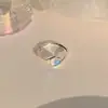Anillo de Piedra Lunar Nuevo 2024 para Mujer Lujo Ligero Diseño de Nicho Anillo para el Dedo Sentido Avanzado Anillo Abierto Personalidad a la Moda