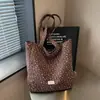 Bolsa de lona floral estilo coreano para mujer, casual y elegante, gran capacidad, adecuada para el uso diario, bolso de hombro versátil para ir al trabajo