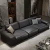 Sofá de couro preto em estilo minimalista moderno italiano, adequado para espaços pequenos, com design robusto e arranjo reto
