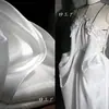 Tejido de Gasa Ligera Blanco Agua Seda de Isla Marina Satén Alto Brillo Suave como la Seda Brillo de Cristal Superficie Brillante Tejido para Ropa Formal
