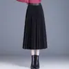 Saia plissada da moda para mulheres, novo estilo outono e inverno 2026, cintura alta elástica, modeladora, comprimento médio, saia evasê elegante e versátil