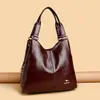 Bolso de Hombro de Cuero Suave de Alta Gama para Mujer 2025 Nueva Moda Retro para Viajar Gran Capacidad Cruzado Bolso para Madre