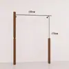 Tienda de Ropa Estante de Exhibición de Pared de Acero Inoxidable con Color de Grano de Madera Estante de Exhibición Perchero para Tienda de Ropa de Hombre y Mujer de Pie
