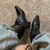 Botas Femininas de Cano Curto Bico Fino com Salto Agulha, Versátil 2026 Novo Design, Botas Curtas Vintage Dobradas