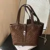 Bolso de Hombro Retro de Gamuza para Mujer 2026 Nuevo Otoño Retro de Gama Alta para Viajar Gran Capacidad