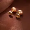 Brincos Populares de Pérola Quadrada com Diamante Champagne na Frente e Atrás Brincos de Agulha de Prata de Alta Qualidade Brincos de Luxo Leve de Nicho para Mulheres