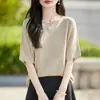 Camiseta Feminina de Malha Estilosa Estilo Preguiçoso com Borda Rolada, Manga Curta, Gola Redonda, Solta, Fina, Blusa de Proteção Solar Emagrecedora