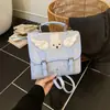 Mochila Feminina Fofa de Desenho Animado 2026 Novo Estilo Mochila Versátil para o Dia a Dia Mochila Pequena para Viagem Primavera e Verão