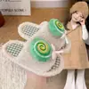 Pantuflas de Cuadros Peludas Lindas para Niños 2026 Otoño/Invierno Nuevas para Interior del Hogar Cálidas Antideslizantes de Una Tira Felpa Algodón