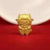 Ano do Carneiro: Uma coleção de chaveiros banhados a ouro, com fofos designs de ovelhas em desenho animado, perfeitos como presente de Ano Novo ou acessório para sua bolsa.