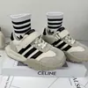 Novos Tênis Casuais Leves para Corrida de Meninos e Meninas para a Primavera e Outono, Sapatos Forrest Gump Respiráveis Antiderrapantes, Tênis Esportivos Infantis