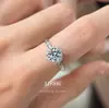Anillo de Plata de Ley S925 Flor Bud Creativa Moissanita de Un Quilate, Elegante y de Moda, Joyería de Mano Clásica de Lujo Ligero