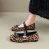 Sapatos Rasteirinhas de Bico Quadrado para Mulheres 2025 Primavera e Verão Novo Estilo Moda Retrô Francesa Versátil Sapatos de Laço de Boca Rasa para Mulheres