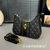 La Bolsa de Axila de Moda Más Vendida de Este Año, Nuevo Modelo Transfronterizo 2026 con un Toque de Lujo, Correa Ancha Estampada para el Hombro, Bolso Cruzado de un Solo Hombro para Mujer
