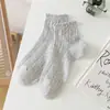 Calcetines con Lazos para Mujer, Calcetines Cortos de Malla Transpirable Finos de Verano, Calcetines de Media Pantorrilla Miu Estilo Ballet con Encaje Sin Costuras