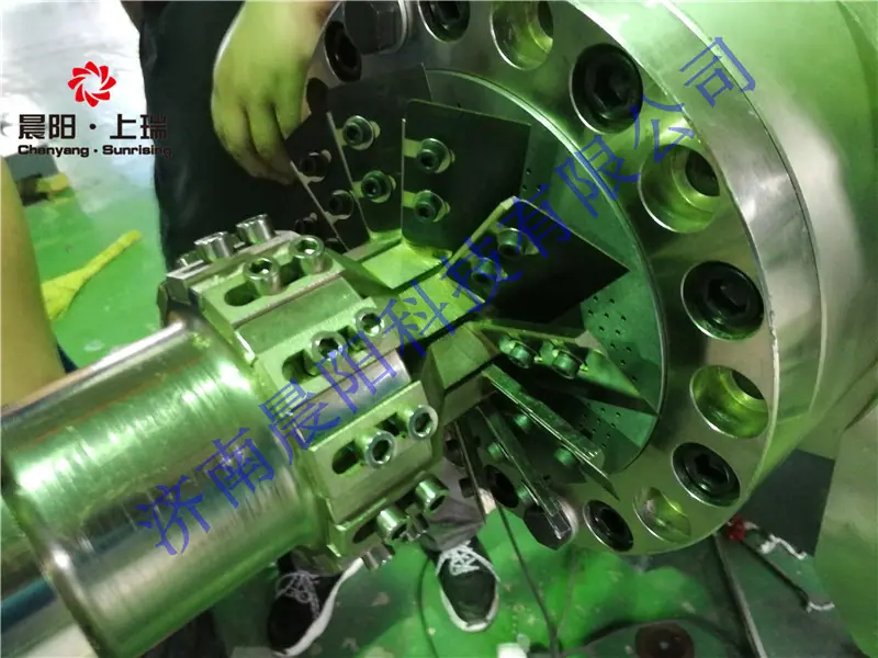 宠物水产料75双螺杆膨化机05.jpg