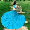 Vestido Sexy de Espalda Descubierta con Cuello Halter, Mismo Estilo que Mao Qianying, Ajustado, Favorecedor para la Figura, con Abertura, Elegante Vestido Largo con Dobladillo Amplio