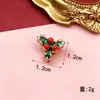 Serie Navideña Esmalte Guantes y Calcetines de Papá Noel Colgantes Cadena para Bolsos DIY Cadena Accesorio Versátil Colgantes
