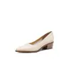 Chuyuji Sapatos Femininos Retro Bico Fino Salto Bloco 2026 Primavera/Verão Novos Baixo Corte Salto Médio Salto Alto Pretos Sapatos de Trabalho