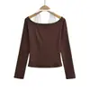 Camiseta Elegante de Dos Piezas Falsas con Hombros Descubiertos y Mangas Largas Estilo Coreano para Mujer, Nueva Colección Primavera 2026, Top Base Ajustado Adelgazante