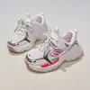 Tênis Respirável de Malha Infantil 2026 Primavera/Verão Novo Estilo Coreano Tênis Esportivo Color Block com Velcro para Meninos e Meninas Calçados Casuais