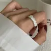 Anel Liso em Prata de Lei S925 Anel com Flor Escovada e Zircônia Anel Aberto para Dedo Indicador Feminino de Nicho Alto Padrão Não Desbota Atacado