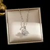Colar de girassol giratório de luxo leve Acessórios de Nicho de Nicho Simples Elegante Elegante Collarbone Chain Acessórios