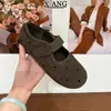 Nueva colección de principios de otoño de 2026: Zapatos Mary Jane de mujer con punta redonda y lunares, con cierres de velcro, zapatos peculiares y lindos estilo Birkenstock, zapatos planos de suela blanda