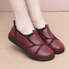Sapatos Femininos, Novos Modelos de Primavera, Sapatos Casuais, Sapatos Confortáveis e Versáteis para Mães, Antiderrapantes, Resistentes ao Desgaste, Sapatos de Calçar