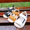 Sandálias para bebê Hansheng de 0 a 1 ano sola de borracha antiderrapante sapatos para criança verão casual sola macia sapatos de bebê sapatos de bebê