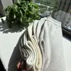 Calça de malha de lã espessa de perna reta para mulheres, nova coleção outono/inverno 2026, corte afina a silhueta, cintura elástica, tecido macio e fluido, estilo wide leg, moderna