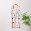 Nuevo vestido de algodón y seda para madres, para usar en verano, talla grande, elegante, sin mangas, vestido largo hasta la rodilla
