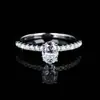 Anillo de Plata 925 Transfronterizo Anillo de Moissanita de 1 Quilate Incrustación Micro Detallada Versión Artesanal Anillo para Mujer Chapado en Oro Plata 925 Venta al por Mayor