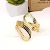 Pulsera para Mujer de Lujo de Nicho, Resistente, con Diseño Hueco Escalonado, de Venta Caliente Europea y Americana Transfronteriza, con Acabado de Alta Gama y Estilo Versátil, al por Mayor